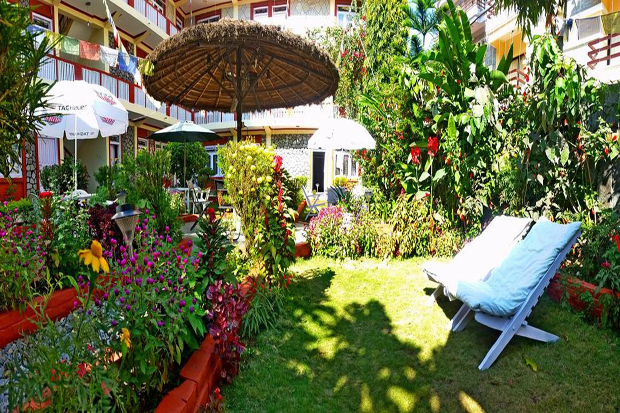 Hotel Angel Покхара Екстер'єр фото